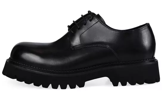 Туфли мужские низкие черный Bosssunwen