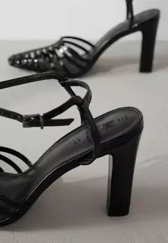 Туфли на каблуках SIGNATURE STRAPPY REGULAR FIT Next, черный