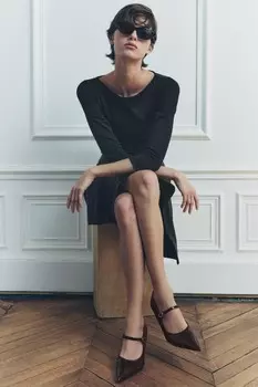 Туфли на каблуке с пряжкой ZARA, бордовый красный