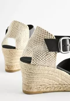 Туфли на платформе Forever Comfort Regular Fit Next, черные