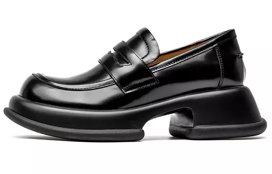 Туфли на платформе женские низкие черные Beau Today