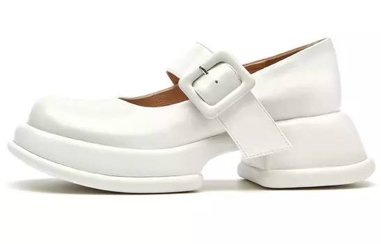 Туфли на платформе женские низкие кремово-белые Beau Today