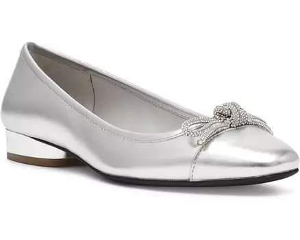 Туфли на плоской подошве Anne Klein Cassidy, серебряный