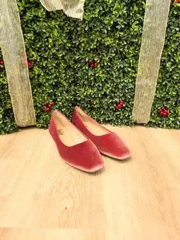 Туфли на плоской подошве Over It в цвете Blush Corkys Footwear, красный