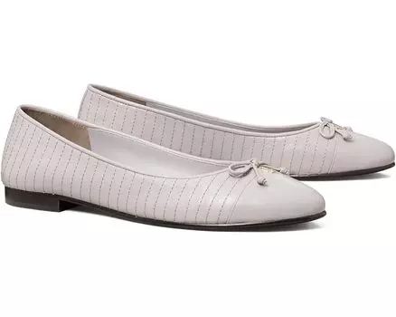Туфли на плоской подошве Tory Burch Cap-Toe Quilted Ballet, цвет Bay Gray