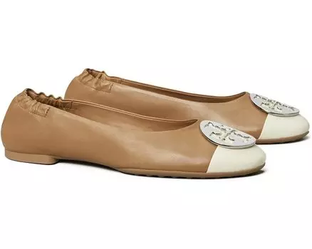 Туфли на плоской подошве Tory Burch Claire Cap Toe Ballet, цвет Almond Flour/Light Cream/Silver