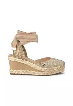 Туфли на шнуровке CON PEDRERA Alma en Pena, цвет Arena