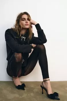 Туфли на шпильках с бантиками из бархата ZARA, черный