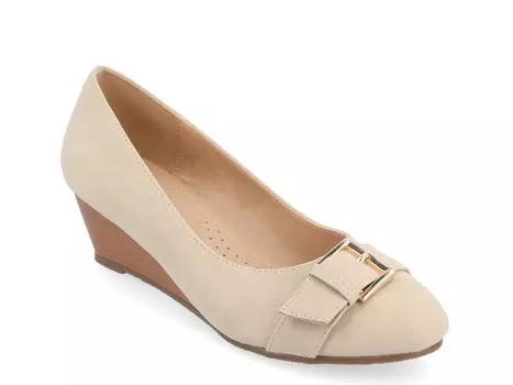 Туфли на танкетке Journee Collection Graysn, молочный
