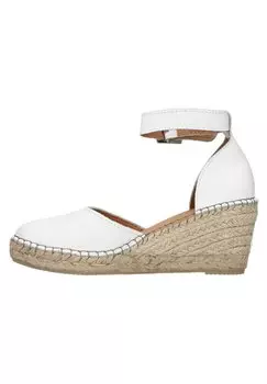 Туфли на танкетке Manfield, белый