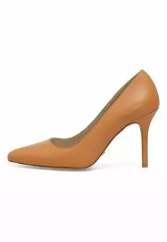 Туфли на высоком каблуке GOVA Nine West, цвет orange