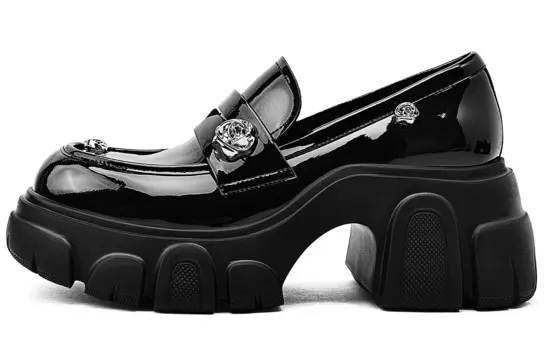 Туфли на высоком каблуке женские черный Kmd