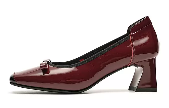 Туфли на высоком каблуке женские красный Eblan