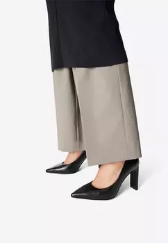 Туфли NEWD.TAMARIS, черный