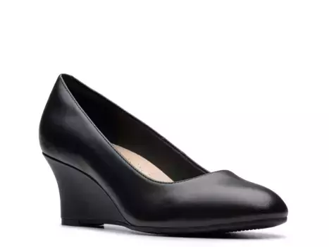 Туфли Olivette Pearl Wedge Pump Clarks, черный