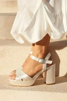 Туфли Perola с перекрестными ремешками и босоножки на платформе Linzi, белый