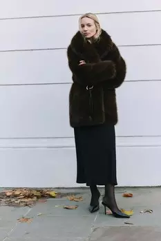 Туфли с открытым носком и эффектом лака ZARA, черный