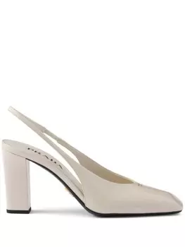 Туфли с ремешком на пятке Prada, нейтральный цвет