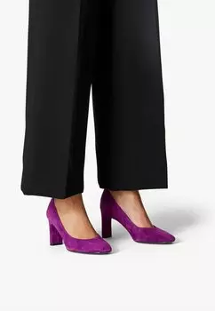 Туфли Tamaris, цвет dark pink