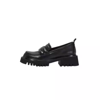 Туфли Teenie Weenie Loafers Women's