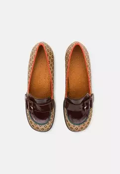 Туфли TEISIN Chie Mihara, разноцветный