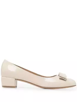 Туфли Vara 1 с бантом Ferragamo, нейтральный