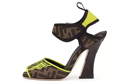 Туфли женские Fendi Roma на высоком каблуке, коричневый