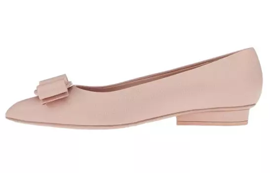 Туфли женские Ferragamo, бледно-розовый