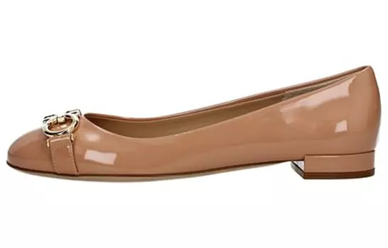 Туфли женские Ferragamo, коричневый