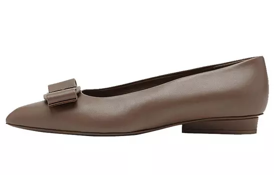 Туфли женские Ferragamo Viva, темно-коричневый