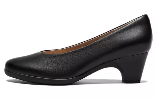 Туфли женские на высоком каблуке Bata, черный