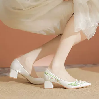 Туфли женские на высоком каблуке Yafei Xuanyu, цвет Apricot