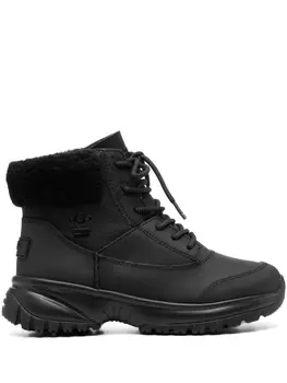 UGG ботинки Yose Fluff на шнуровке, черный