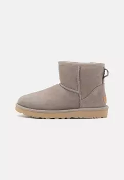Угги женские UGG, бежевый