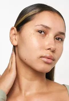 Уход за волосами НЕсмываемый цвет ILLUMINATED COLOR Bumble and bumble, цвет n/a