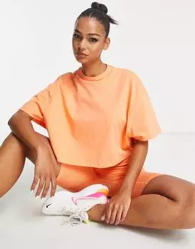 Укороченная футболка ASOS 4505