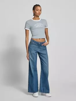 Укороченная футболка с этикеткой Levi's, белый