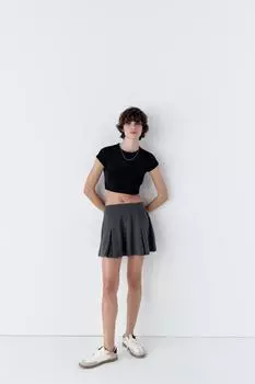 Укороченная футболка ZARA, черный