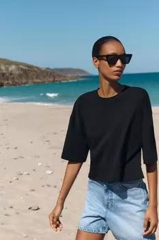 Укороченная футболка ZARA, черный