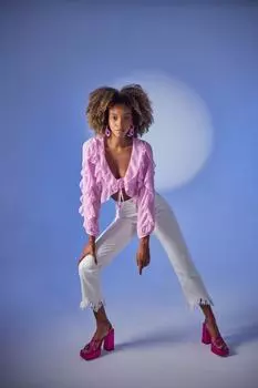 Укороченная модель с завязанными рукавами и детальной блузкой Elsa Pink HOLLY LOLLY, розовый