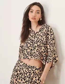 Укороченная рубашка ASOS DESIGN с анималистичным принтом
