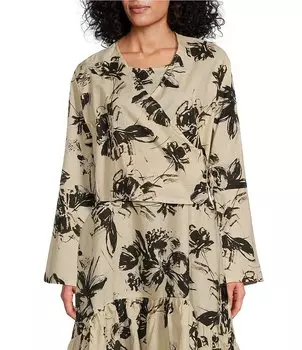 Укороченная рубашка Bryn Walker Billa с цветочным принтом и V-образным вырезом, рукавами-колокольчиками, запахом и завязкой на талии, цветочный