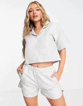 Укороченная рубашка синего цвета с цветочным принтом Puma Summer Resort