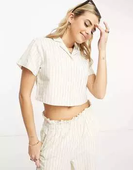Укороченная рубашка в тонкую полоску с пуговицами Vero Moda