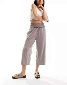 Укороченные брюки-кюлоты с присборенной талией ASOS DESIGN