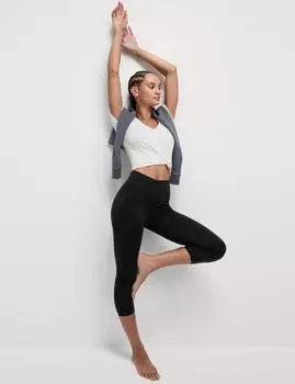 Укороченные леггинсы для йоги Go Balance Wrap Waist Goodmove, черный