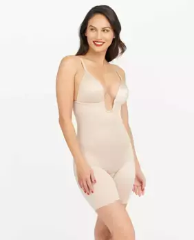 Укороченный пояс с U-образным вырезом и короткой штаниной Spanx, цвет Nude