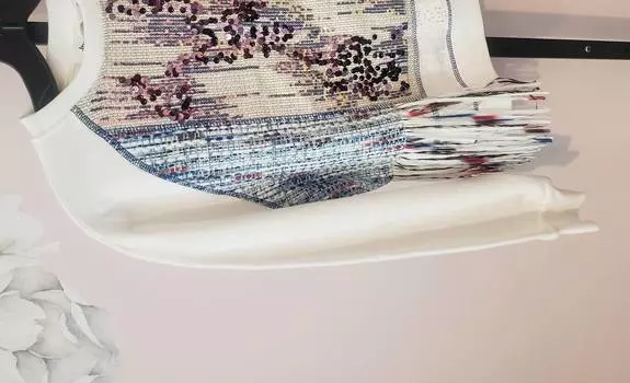 Укороченный свитшот с бахромой из пайеток белого цвета Desigual