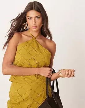 Укороченный топ ASOS DESIGN с халтер-воротником и геометрическим узором в оливковом цвете