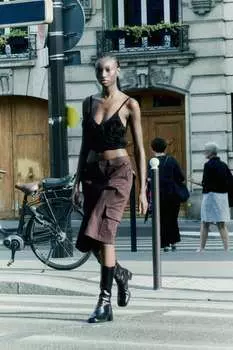 Укороченный топ из синели ZARA, черный